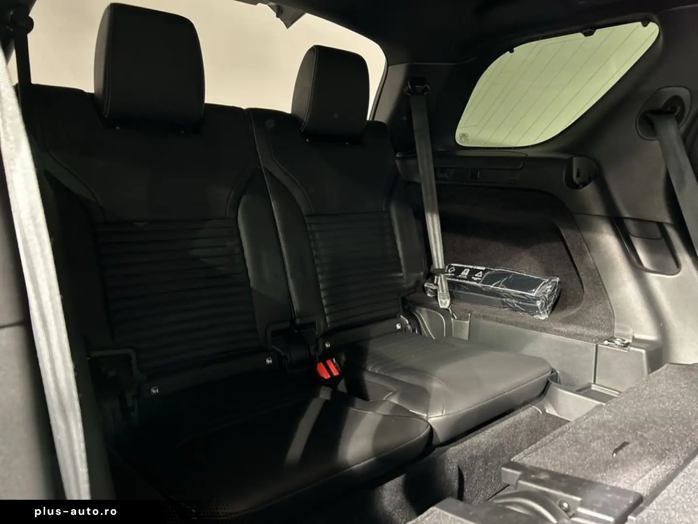 LAND ROVER Discovery D350 Dynamic SE