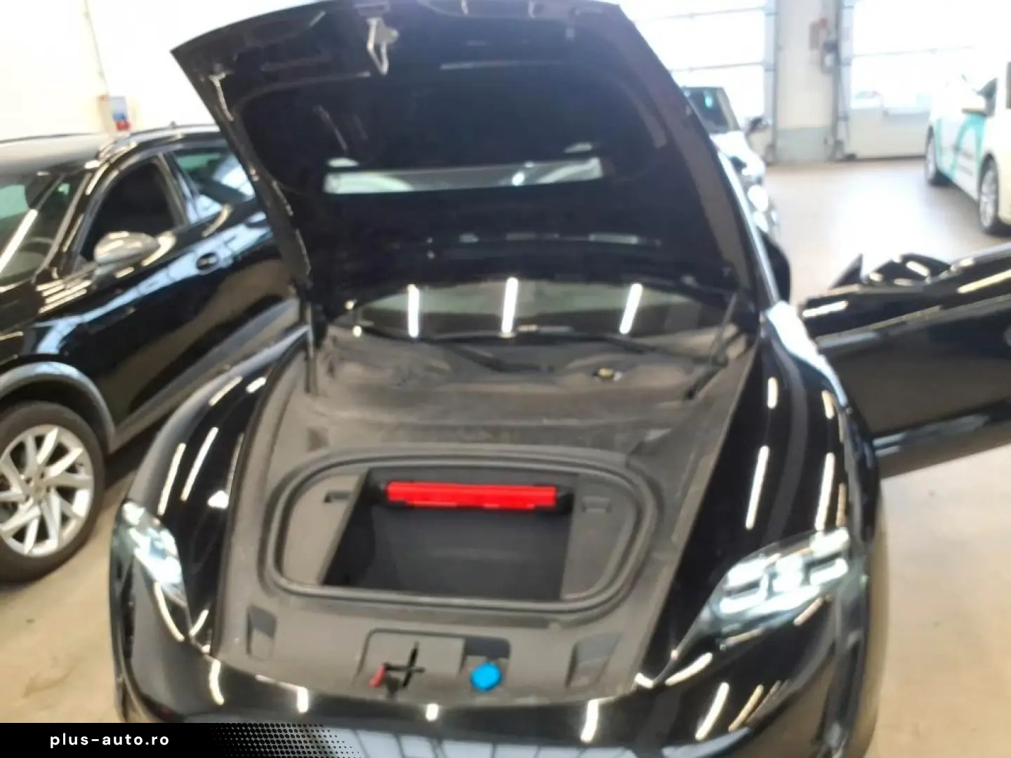 PORSCHE Taycan 4S  21Zoll PANORAMA CHRONO InnoDrive BOSE