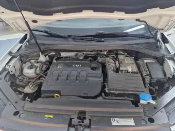 VOLKSWAGEN TIGUAN 2.0 TDI 115CP Trendline