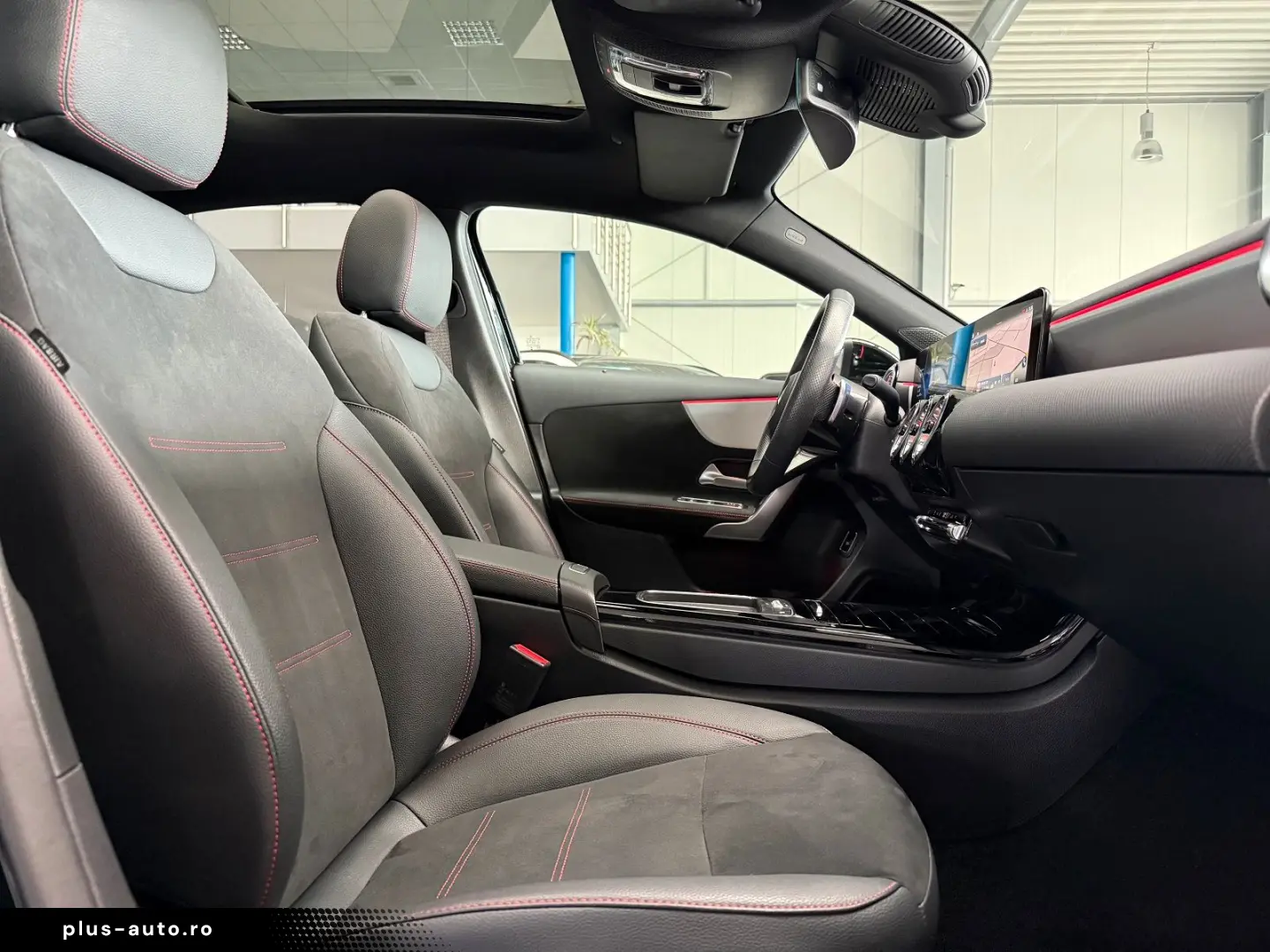 MERCEDES-BENZ A 200 Limousine AMG DISTRONIC-AHK-PANO&hellip;