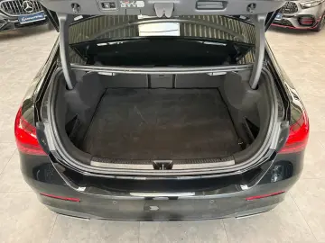 MERCEDES-BENZ A 200 Limousine AMG DISTRONIC-AHK-PANO&hellip;