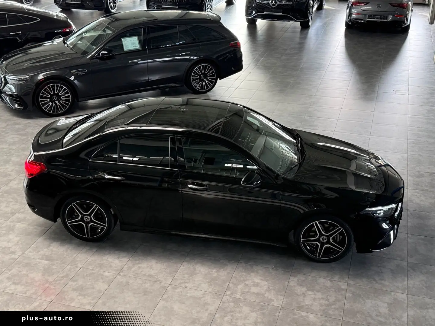 MERCEDES-BENZ A 200 Limousine AMG DISTRONIC-AHK-PANO&hellip;