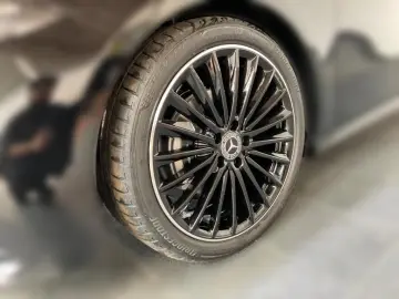 MERCEDES-BENZ A 200 d Limousine AMG  Night-P  Kamera&hellip;