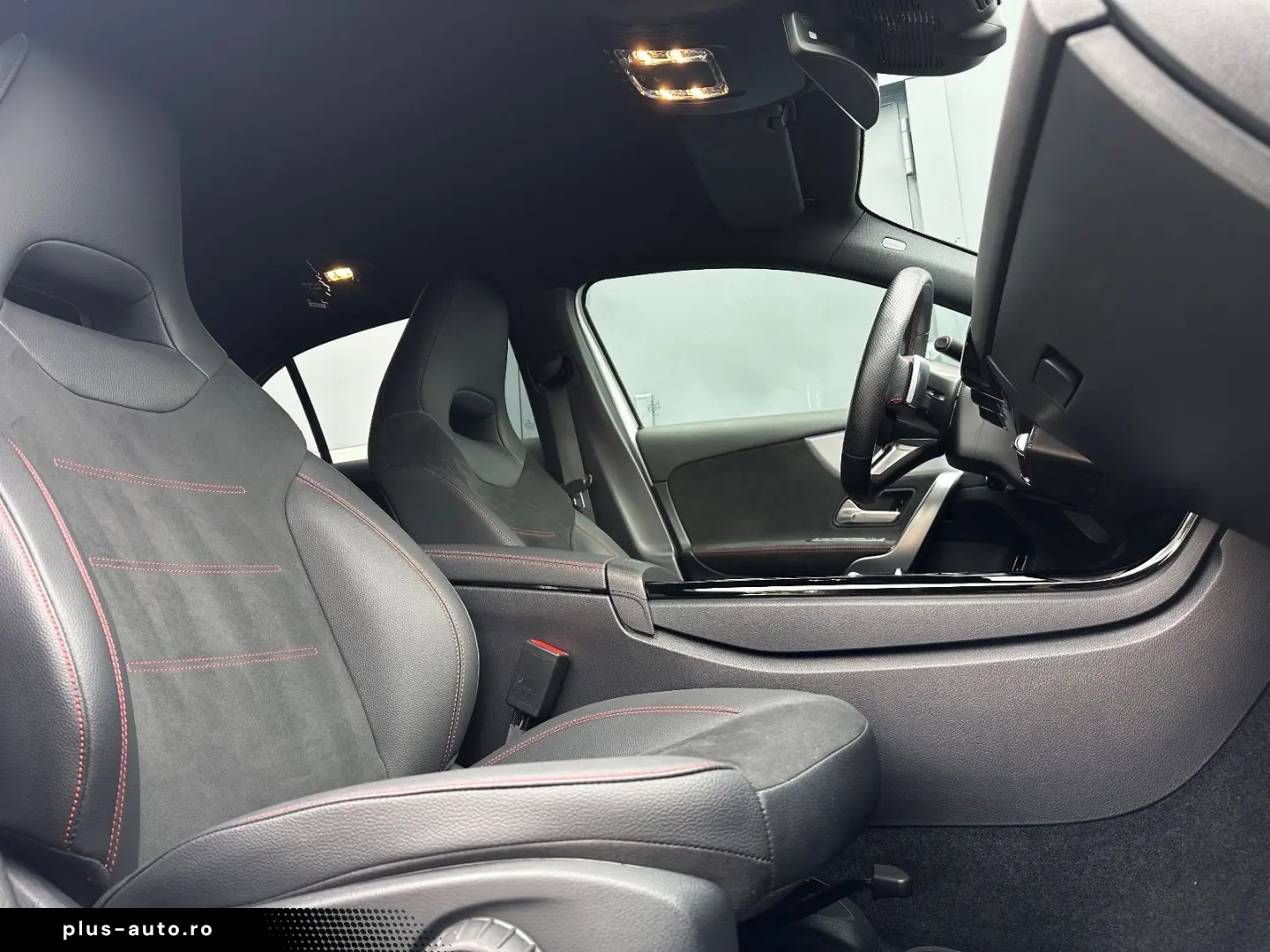 MERCEDES-BENZ A 250e AMG Night Multibeam AHK Stdhzg 19Zoll