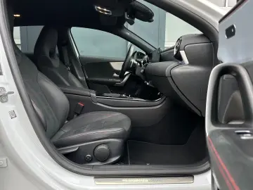 MERCEDES-BENZ A 250e AMG Night Multibeam AHK Stdhzg 19Zoll