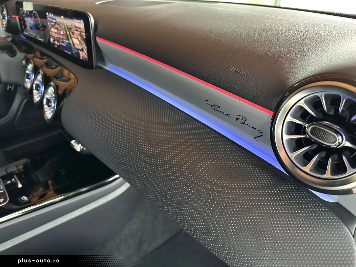 MERCEDES-BENZ A 250e AMG Night Multibeam AHK Stdhzg 19Zoll