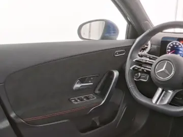 MERCEDES-BENZ A 200 AMG MBEAM DISTR NAVI SHZ KLIMA K&hellip;