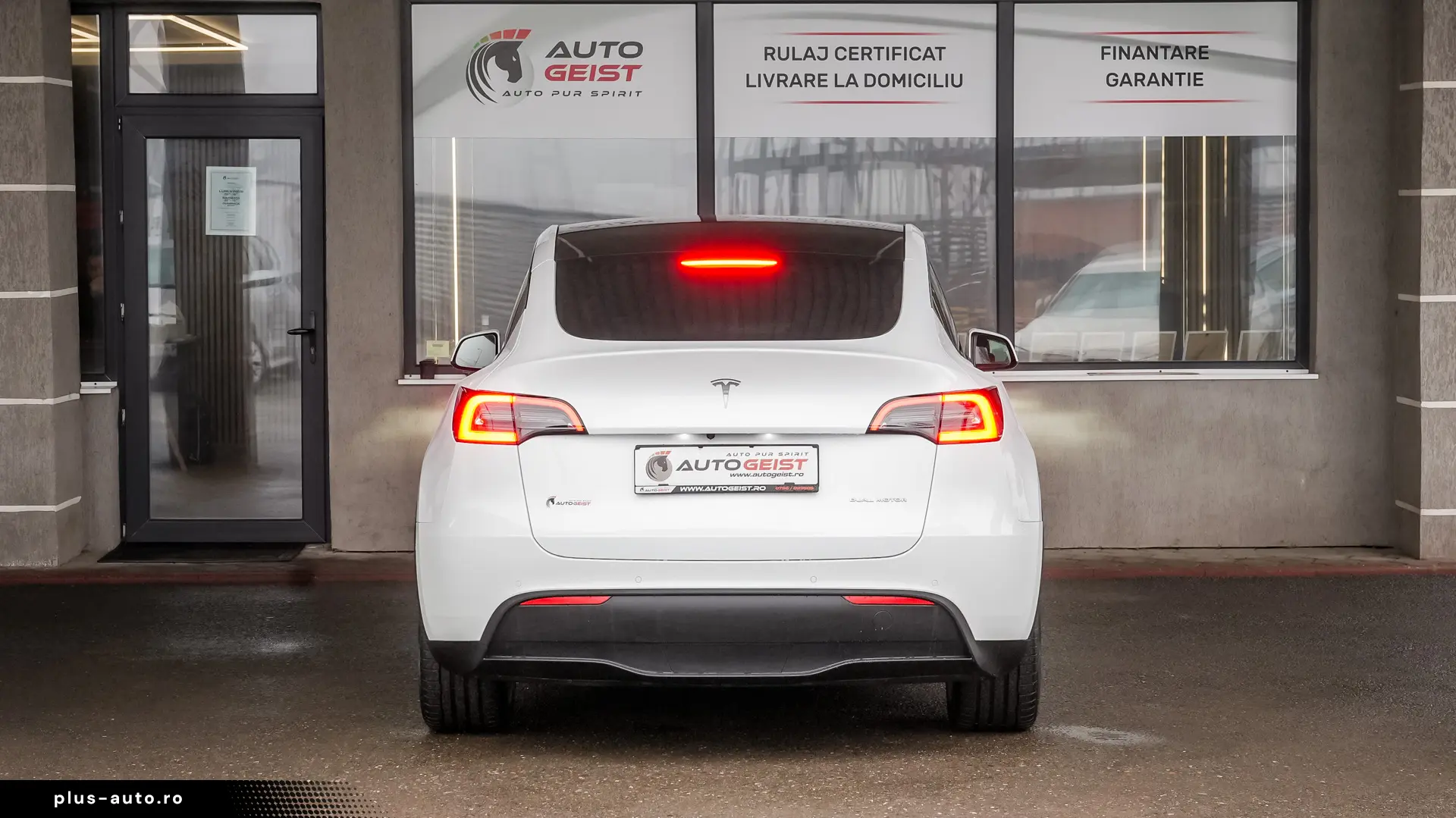 TESLA Y Dual Motor Long Range AWD