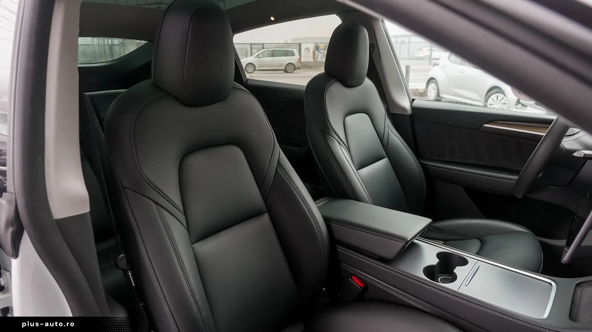 TESLA Y Dual Motor Long Range AWD