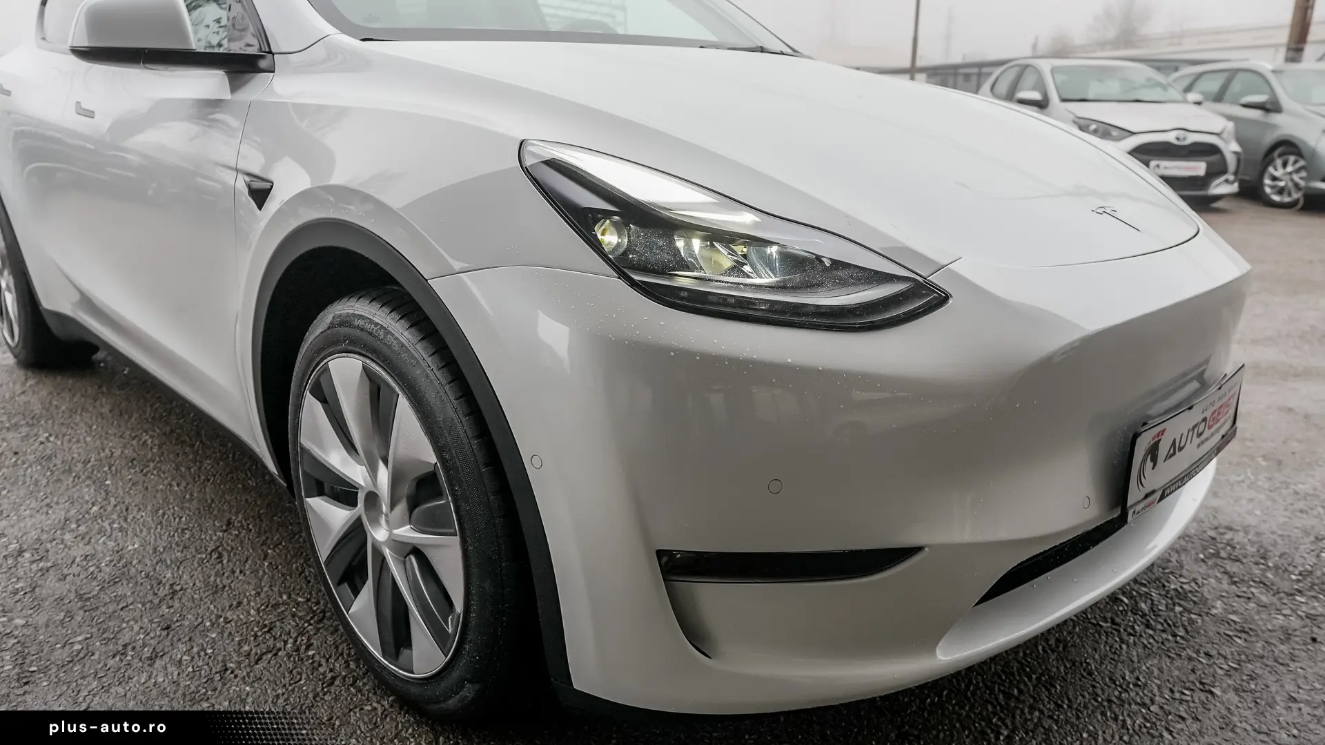 TESLA Y Dual Motor Long Range AWD