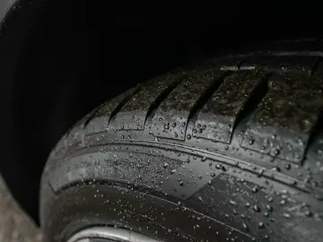 TESLA Y Dual Motor Long Range AWD