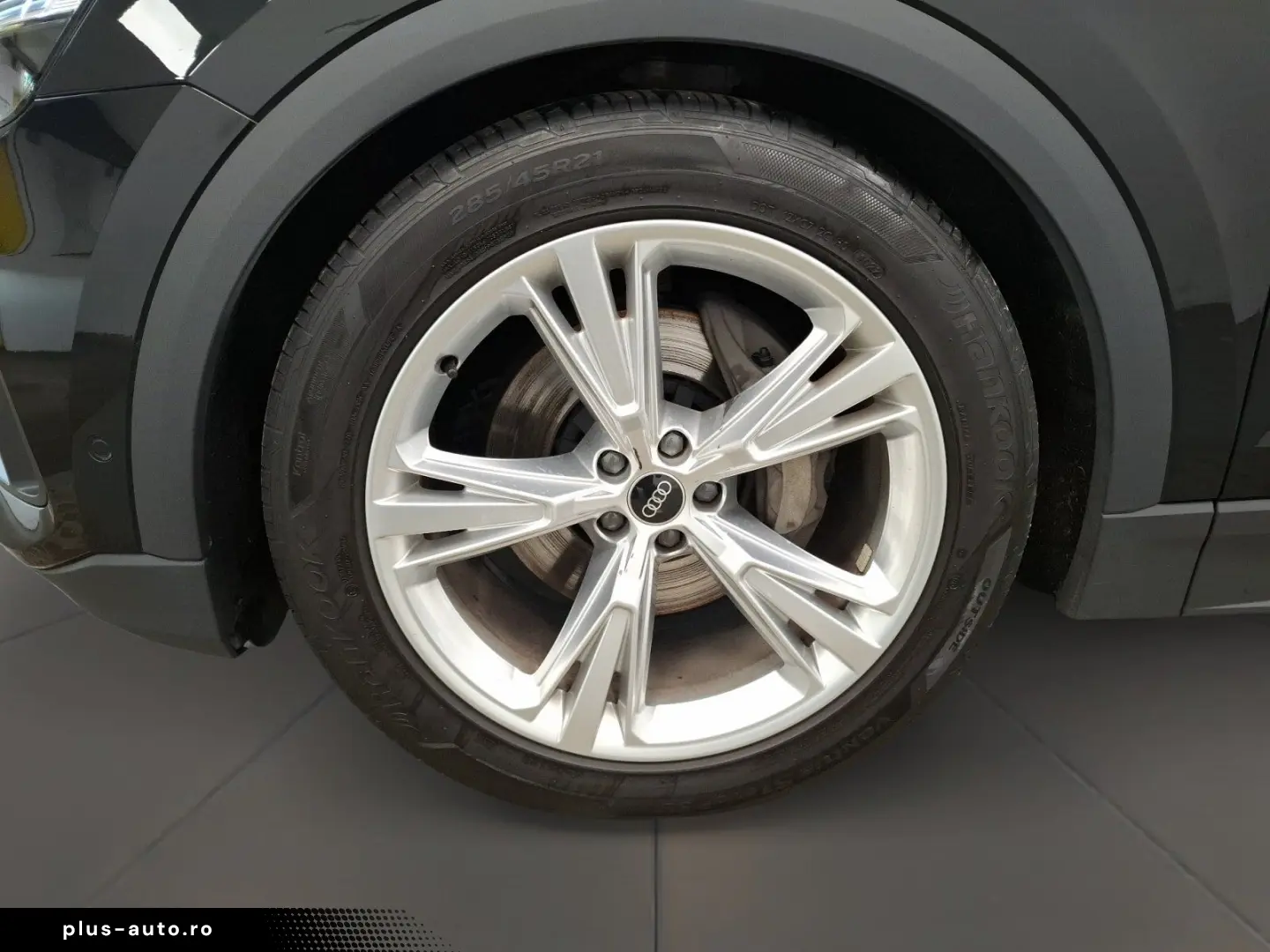 AUDI Q8 55 TFSI quattro