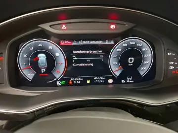 AUDI Q8 55 TFSI quattro