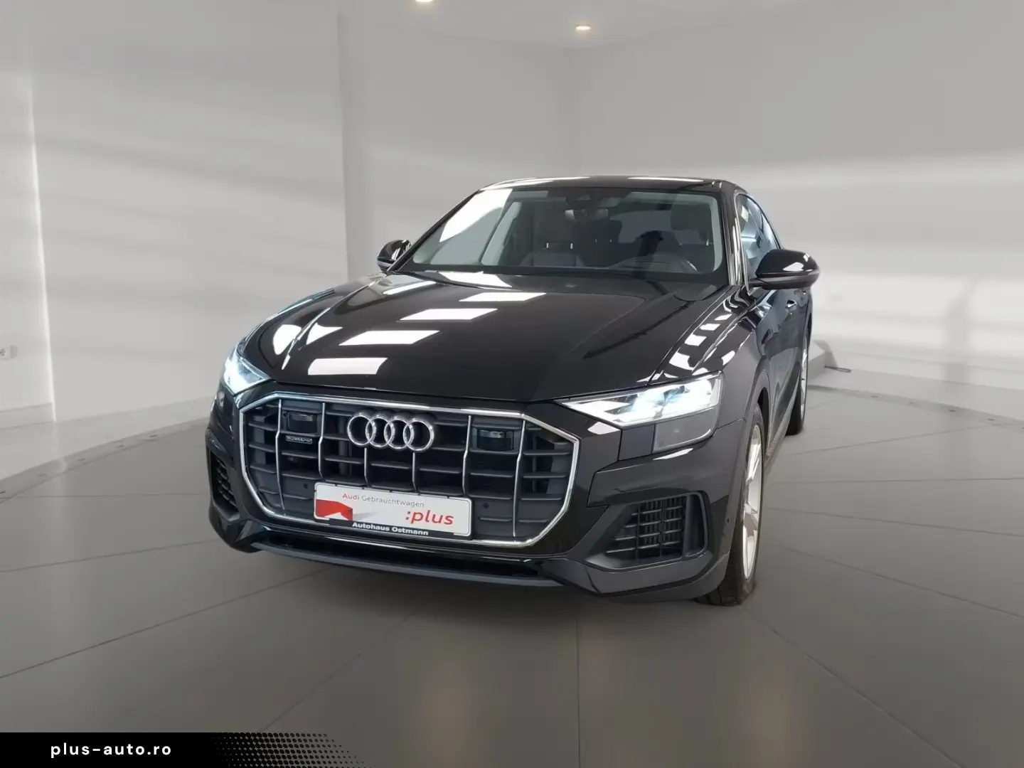 AUDI Q8 55 TFSI quattro