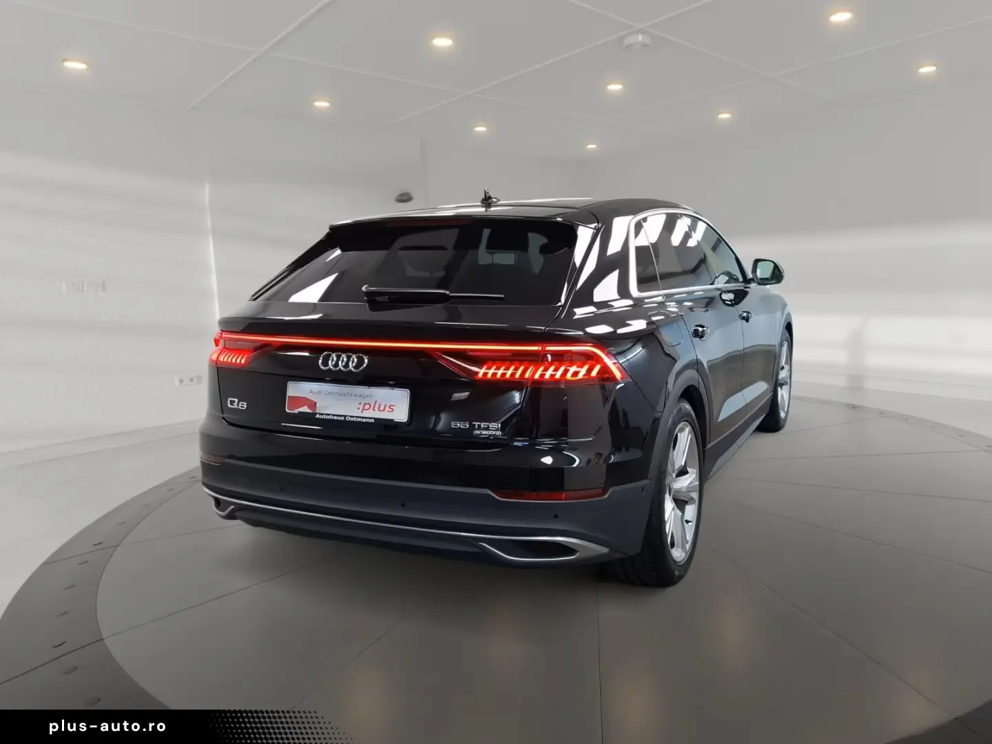 AUDI Q8 55 TFSI quattro
