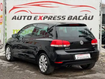 VOLKSWAGEN GOLF 1.4 TSI TEAM