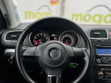 VOLKSWAGEN GOLF 1.4 TSI TEAM