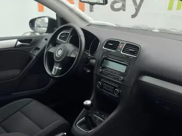 VOLKSWAGEN GOLF 1.4 TSI TEAM