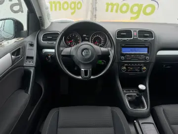 VOLKSWAGEN GOLF 1.4 TSI TEAM