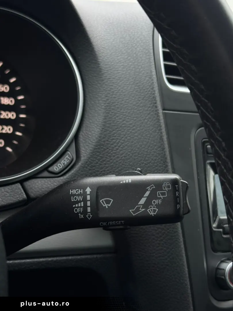 VOLKSWAGEN GOLF 1.4 TSI TEAM