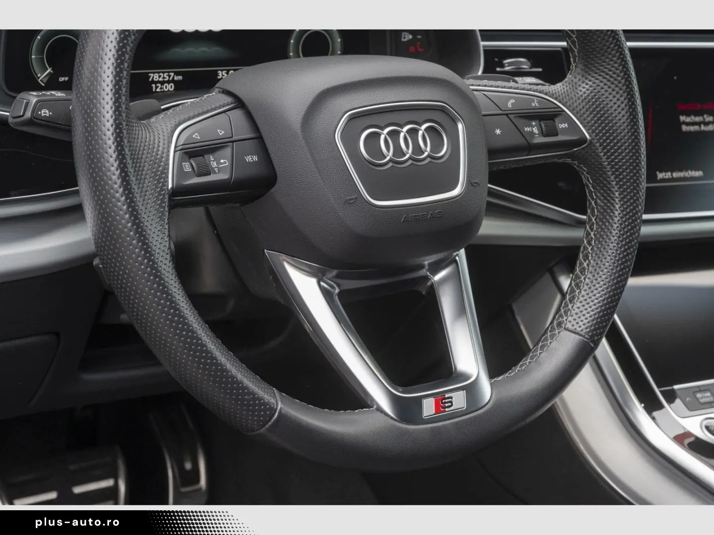 AUDI Q8 55 TFSI e quattro S line