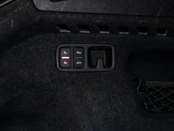 AUDI Q8 55 TFSI quattro S line