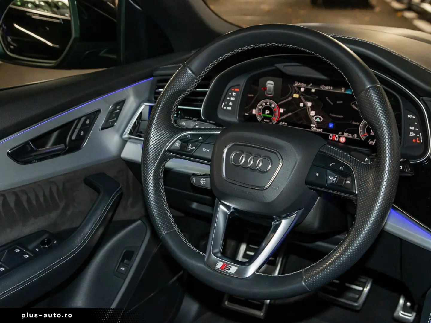 AUDI Q8 55 TFSI quattro S line