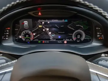 AUDI Q8 55 TFSI quattro S line