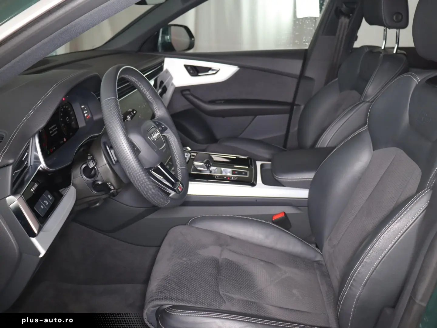 AUDI Q8  S-Line 55TFSI