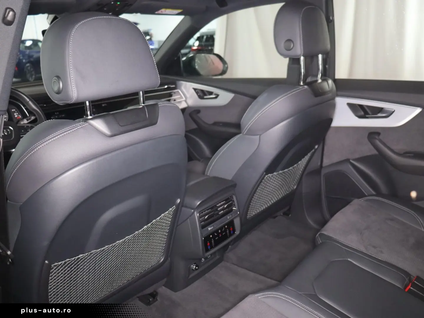 AUDI Q8  S-Line 55TFSI