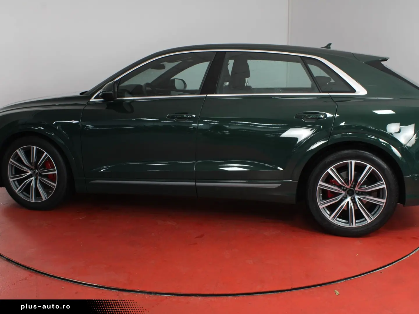 AUDI Q8  S-Line 55TFSI