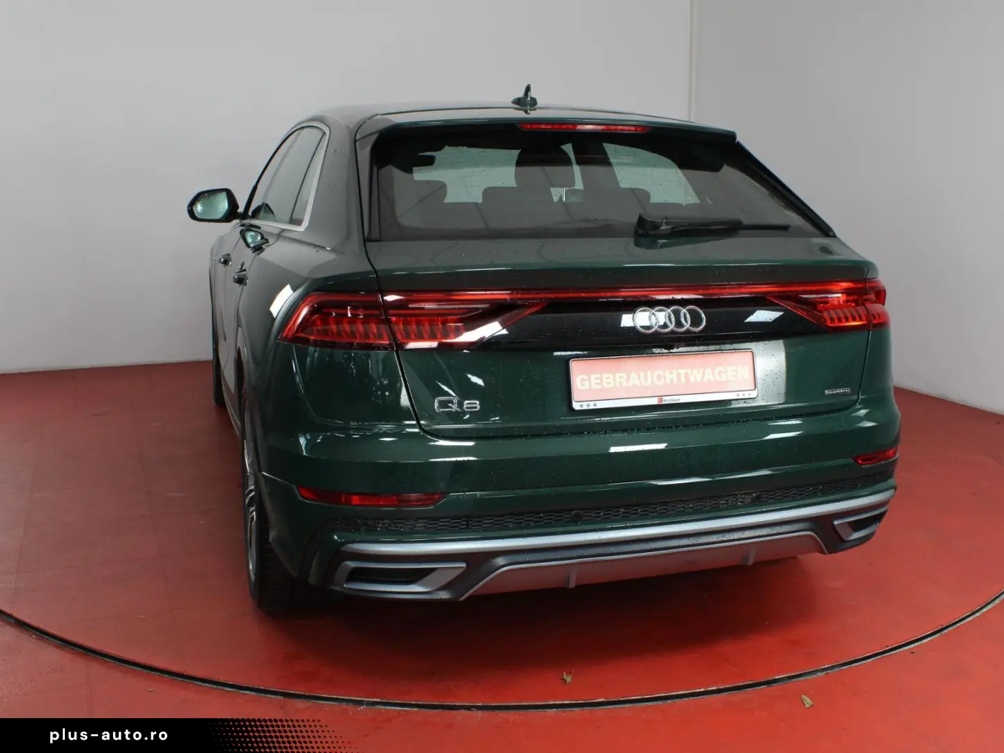 AUDI Q8  S-Line 55TFSI
