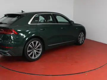 AUDI Q8  S-Line 55TFSI