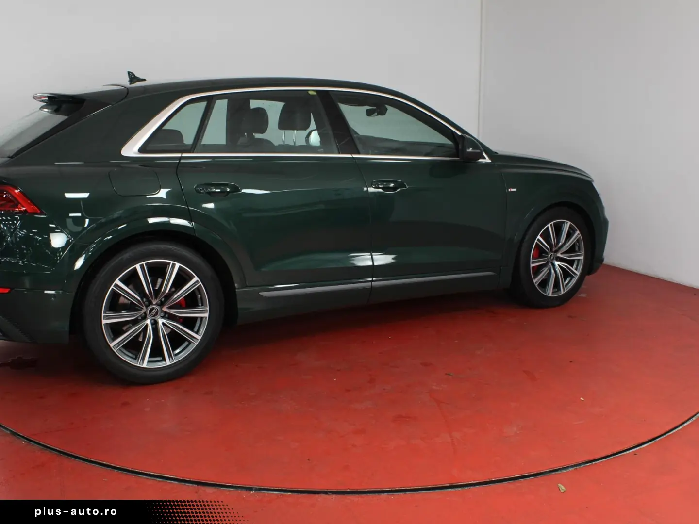 AUDI Q8  S-Line 55TFSI
