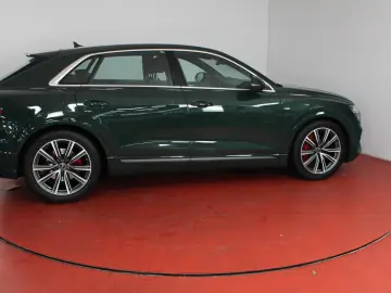 AUDI Q8  S-Line 55TFSI
