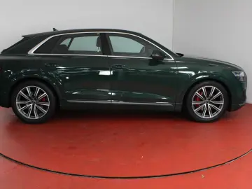 AUDI Q8  S-Line 55TFSI