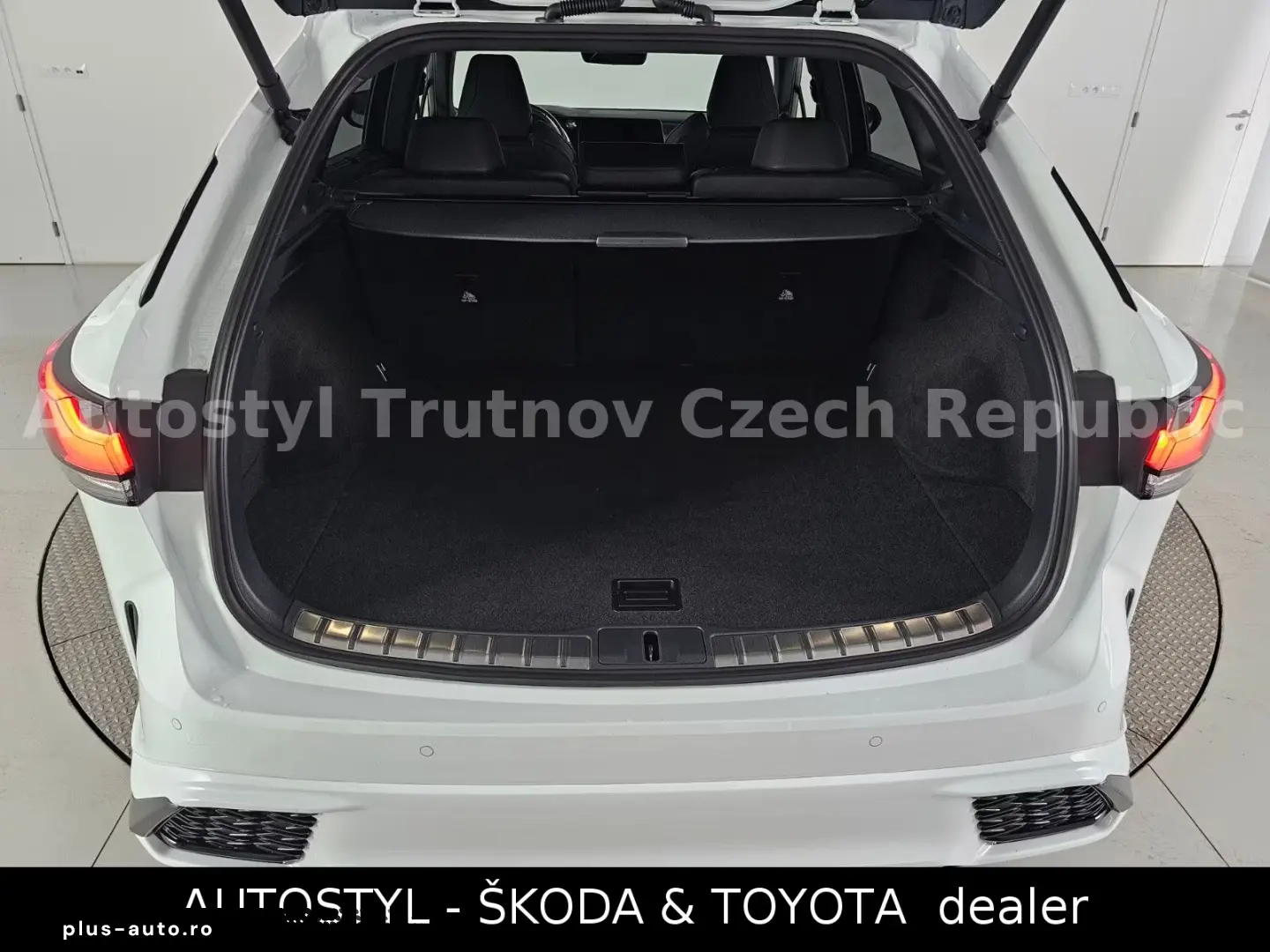 Lexus RX 500 2.4 HEV 371k F Sport