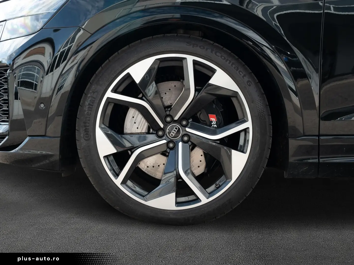 AUDI RS Q8 4.0 TFSI quattro 23  B&O SAGA Carb. Matrix