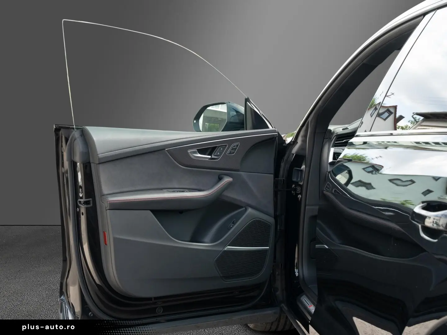 AUDI RS Q8 4.0 TFSI quattro 23  B&O SAGA Carb. Matrix