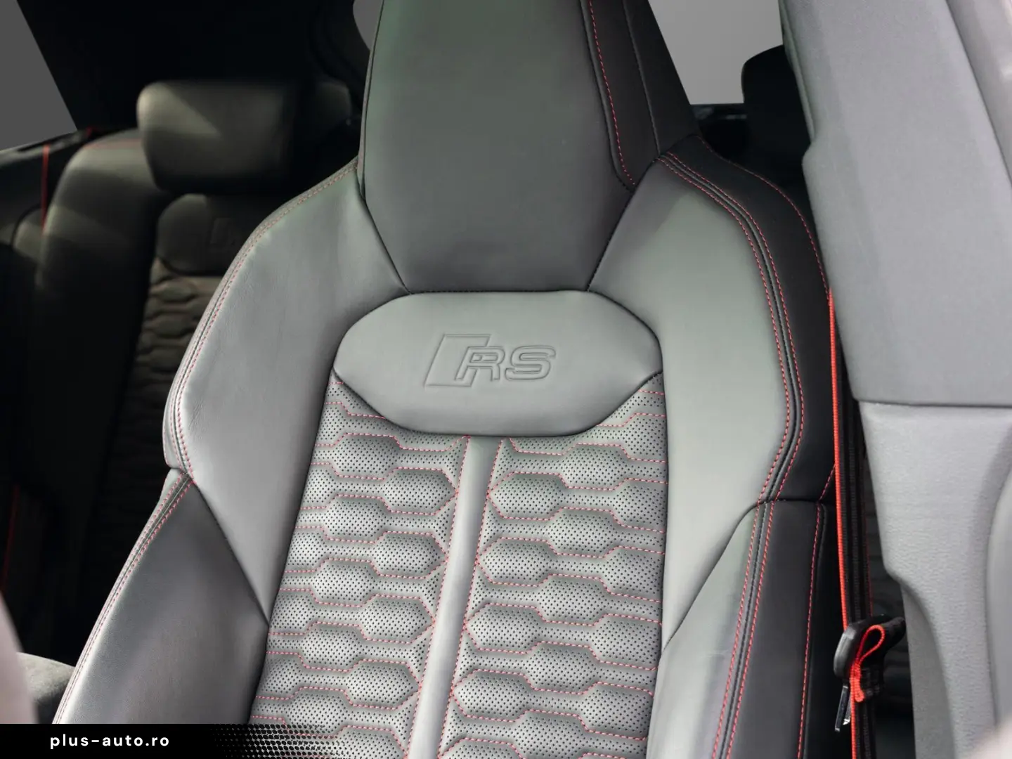 AUDI RS Q8 4.0 TFSI quattro 23  B&O SAGA Carb. Matrix