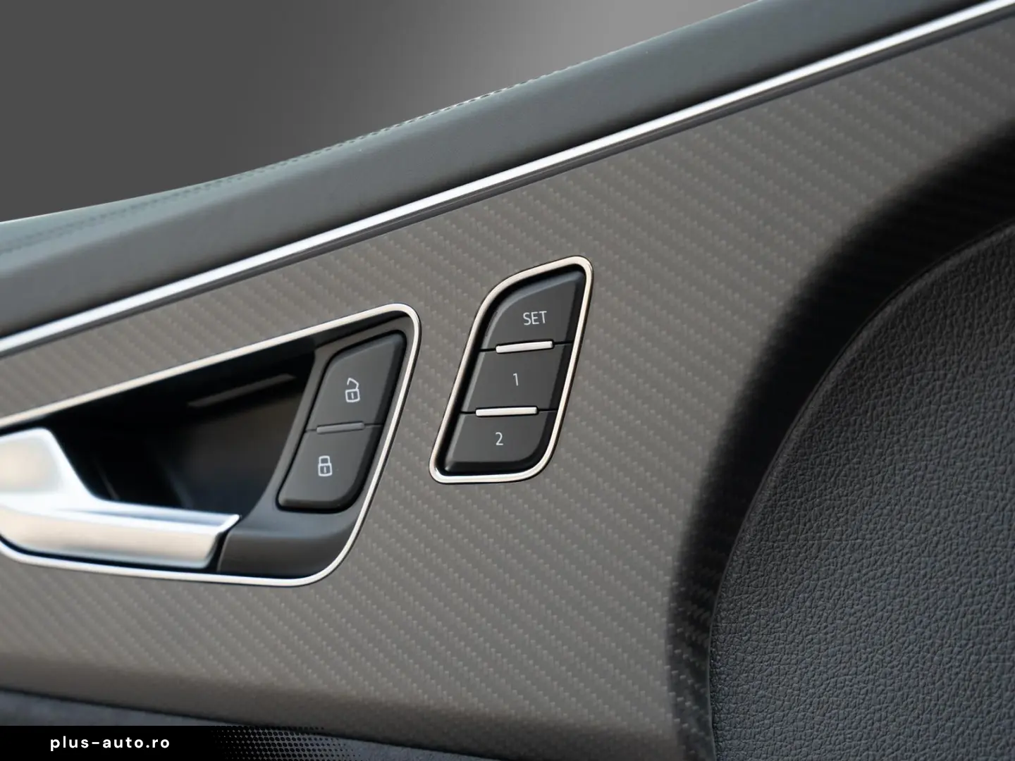 AUDI RS Q8 4.0 TFSI quattro 23  B&O SAGA Carb. Matrix