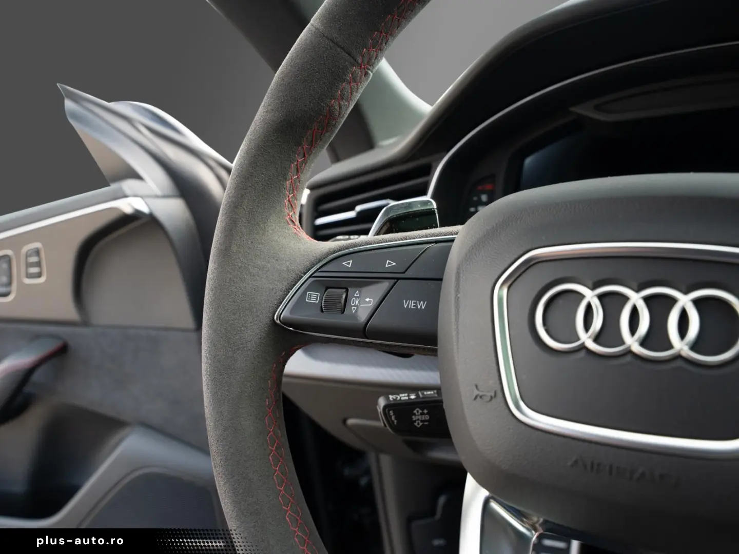 AUDI RS Q8 4.0 TFSI quattro 23  B&O SAGA Carb. Matrix