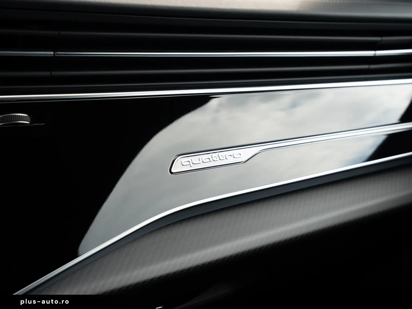 AUDI RS Q8 4.0 TFSI quattro 23  B&O SAGA Carb. Matrix