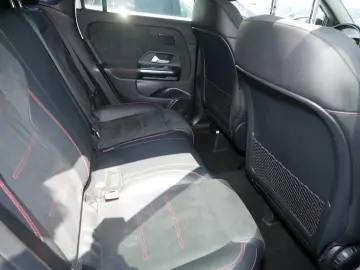 MERCEDES-BENZ GLA 250 e AMG NIGHT DISTRONIC AHK MEMO&hellip;