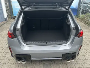 BMW M135 xDrive PANO AHK DA-Prof h&k Lea ab 390 brut