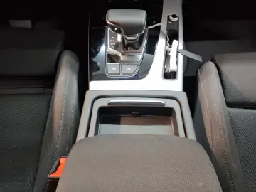 AUDI Q5 35TDI Sportback Stronic adva. AHK