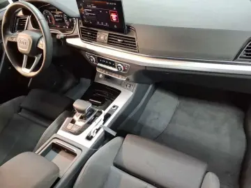 AUDI Q5 35TDI Sportback Stronic adva. AHK