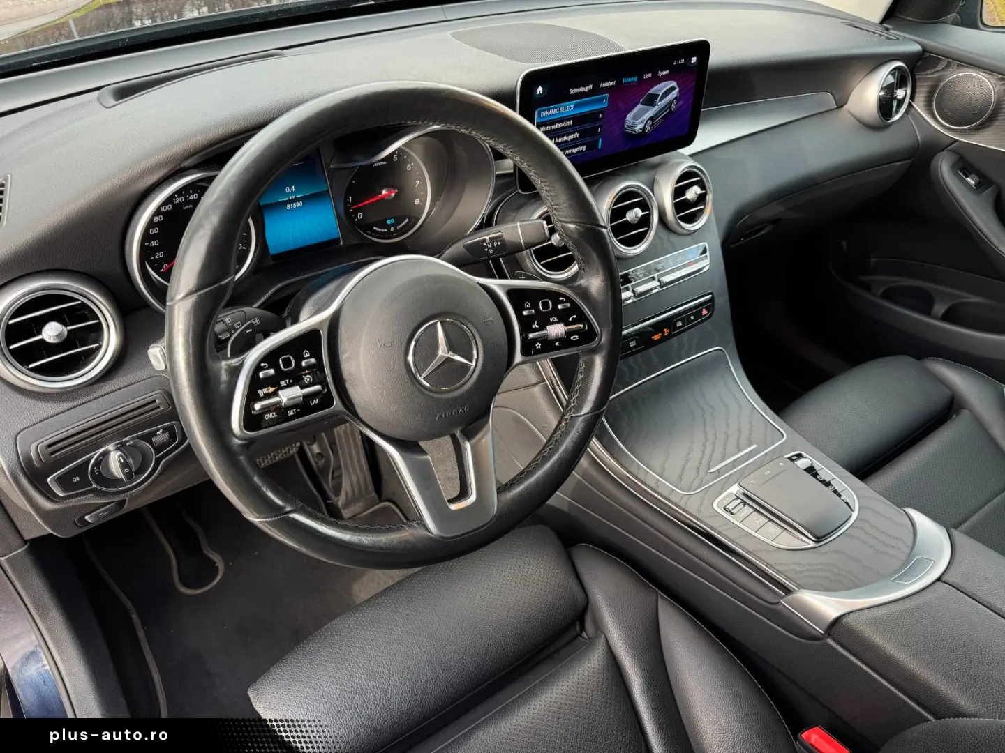 MERCEDES-BENZ GLC 300 e 4Matic LED AHK HUD Leder 1.Hand