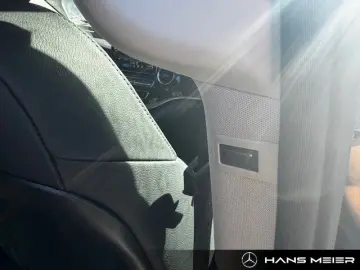 MERCEDES-BENZ V 300 d AVANTGARDE XL LEDER 8-Sitz Nig&hellip;