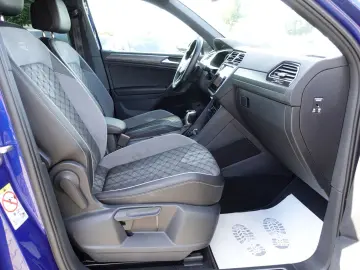 VW Tiguan 2 0 TDI DSG AHK Navi IQ-Matrix 3xR-Line